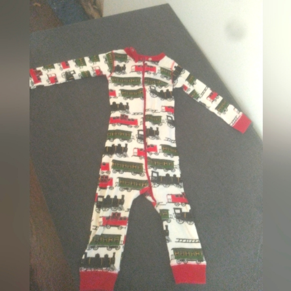 Train jammies